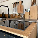 Modernes Tinyhouse Trailer Am Waldrand - Mit Seezugang