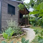 Modernes Tinyhouse Trailer Am Waldrand - Mit Seezugang 別荘