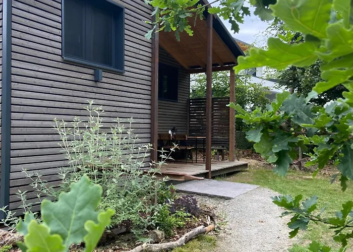 Modernes Tinyhouse Trailer Am Waldrand - Mit Seezugang בית נופש